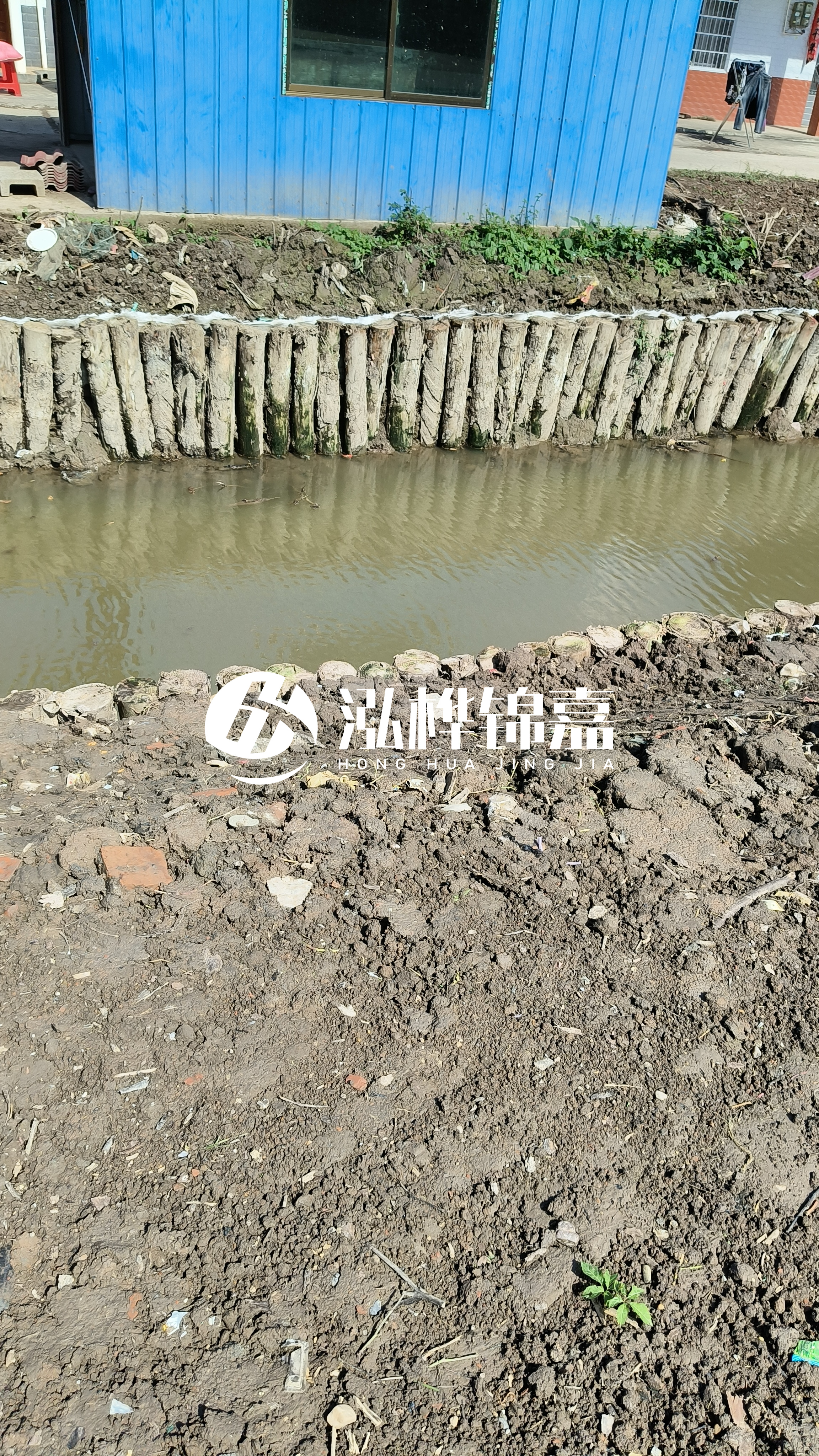 白城挖機打木樁專業施工-松木樁打爛了怎么補救？