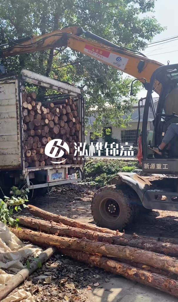 威海挖機打木樁專業施工-松木樁打樁木的密度對打樁有何影響？