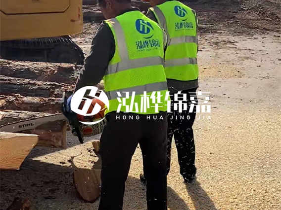 護坡木樁哪里有的買？2米松木樁直徑14價格多少錢？