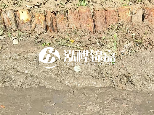 松木樁施工隊(duì)泓樺錦嘉 -?松木樁的種類有哪些？